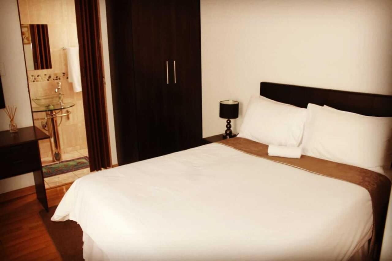 Moshitametsi Guesthouse Kempton Park Luaran gambar