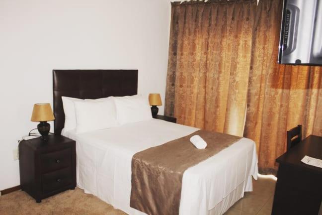 Moshitametsi Guesthouse Kempton Park Luaran gambar